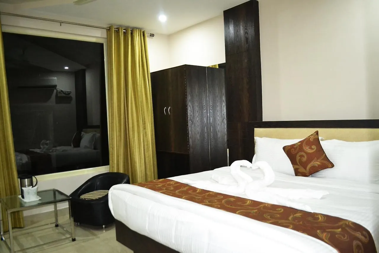 Orchid, Agra Hotel